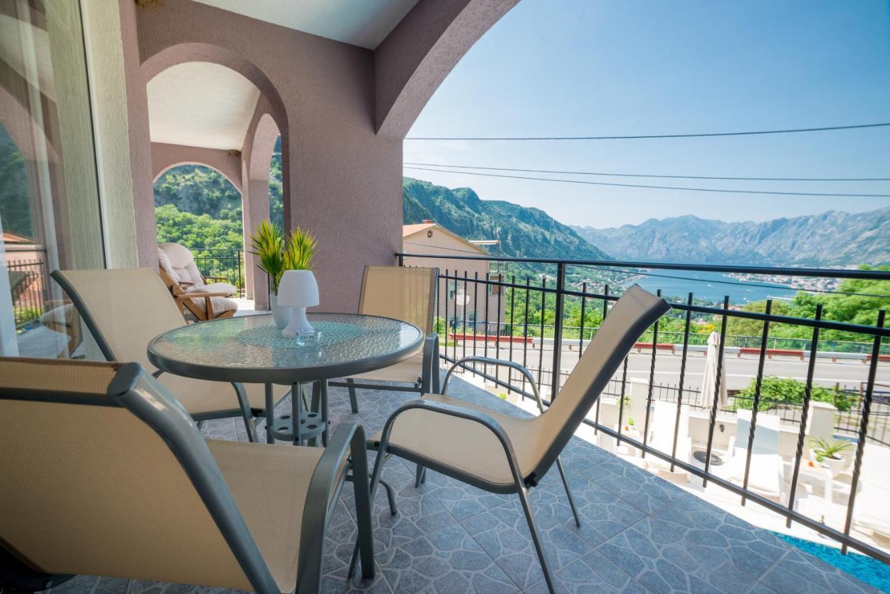 Boka Bay 2 Apartment Kotor Exterior photo